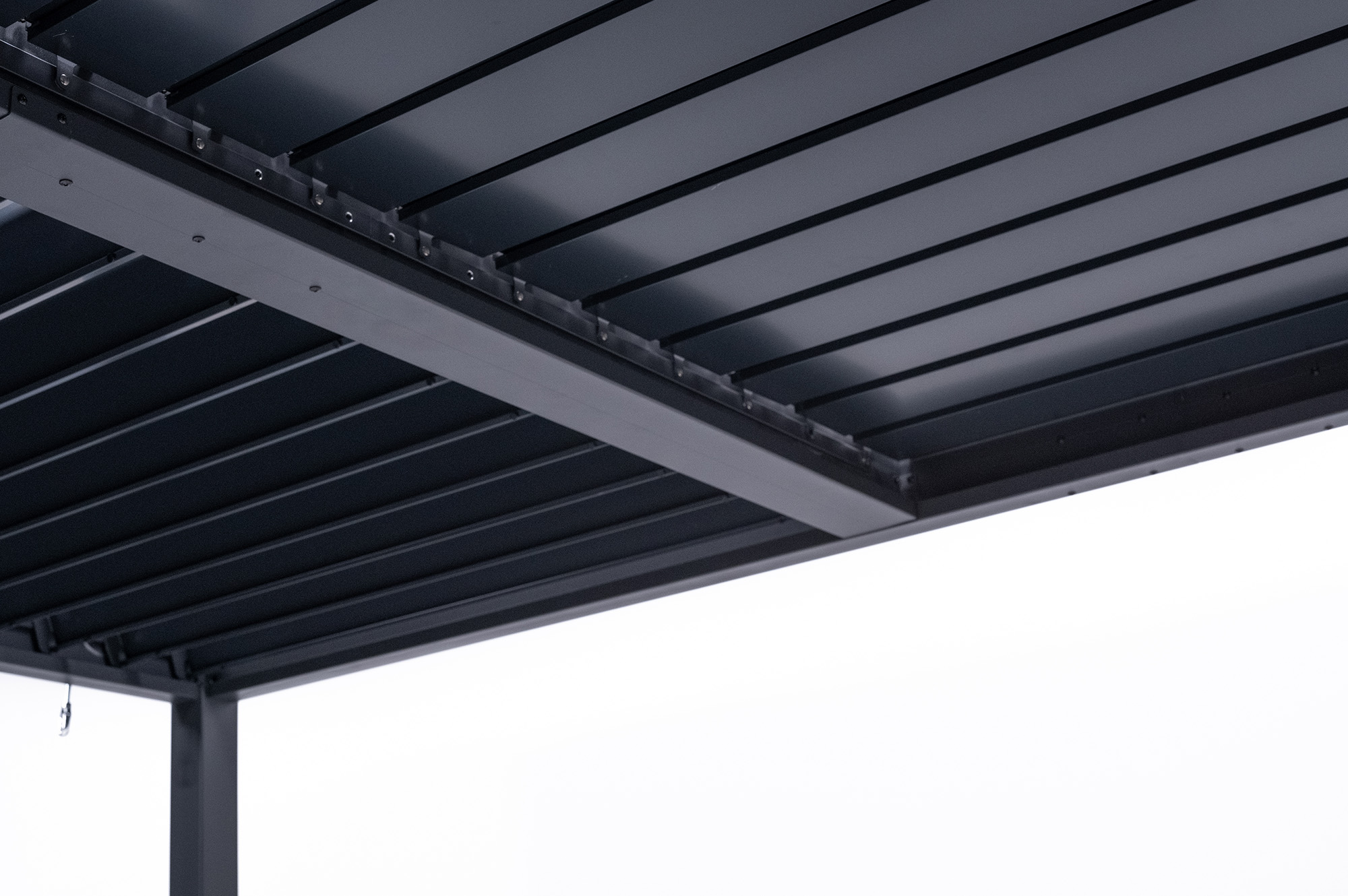 Pérgola bioclimática autoportante PIANA 3x3m en aluminio gris 8