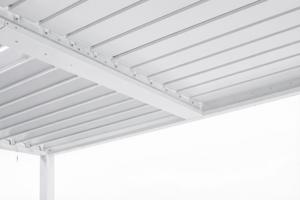 PIANA 4x3m szabadon álló bioklimatikus pergola fehér alumínium kivitelben 13