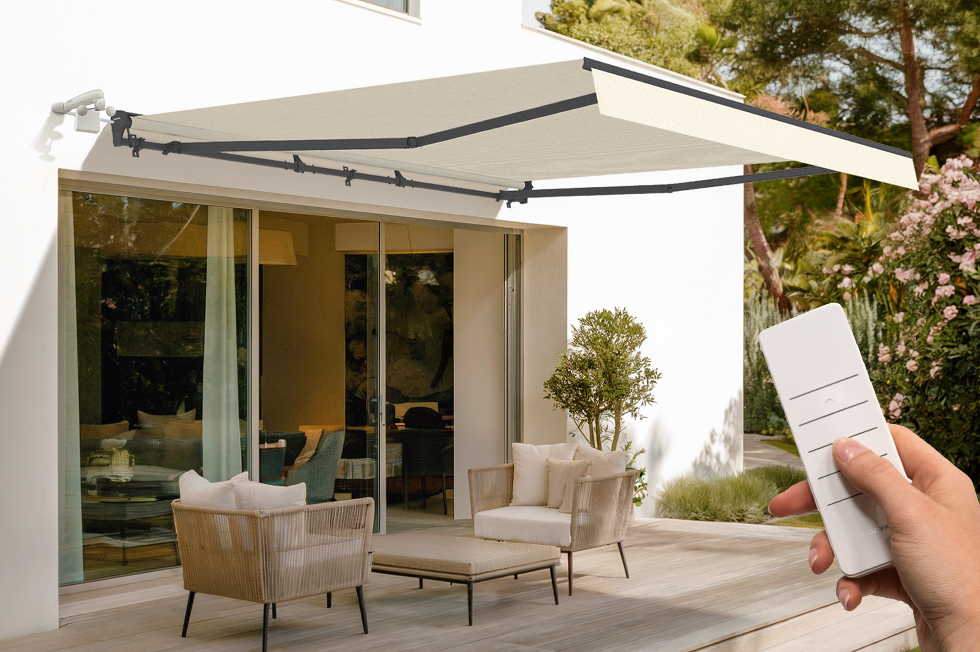 Toldo motorizado semicofre beige FAZZIO 4x3m main_image