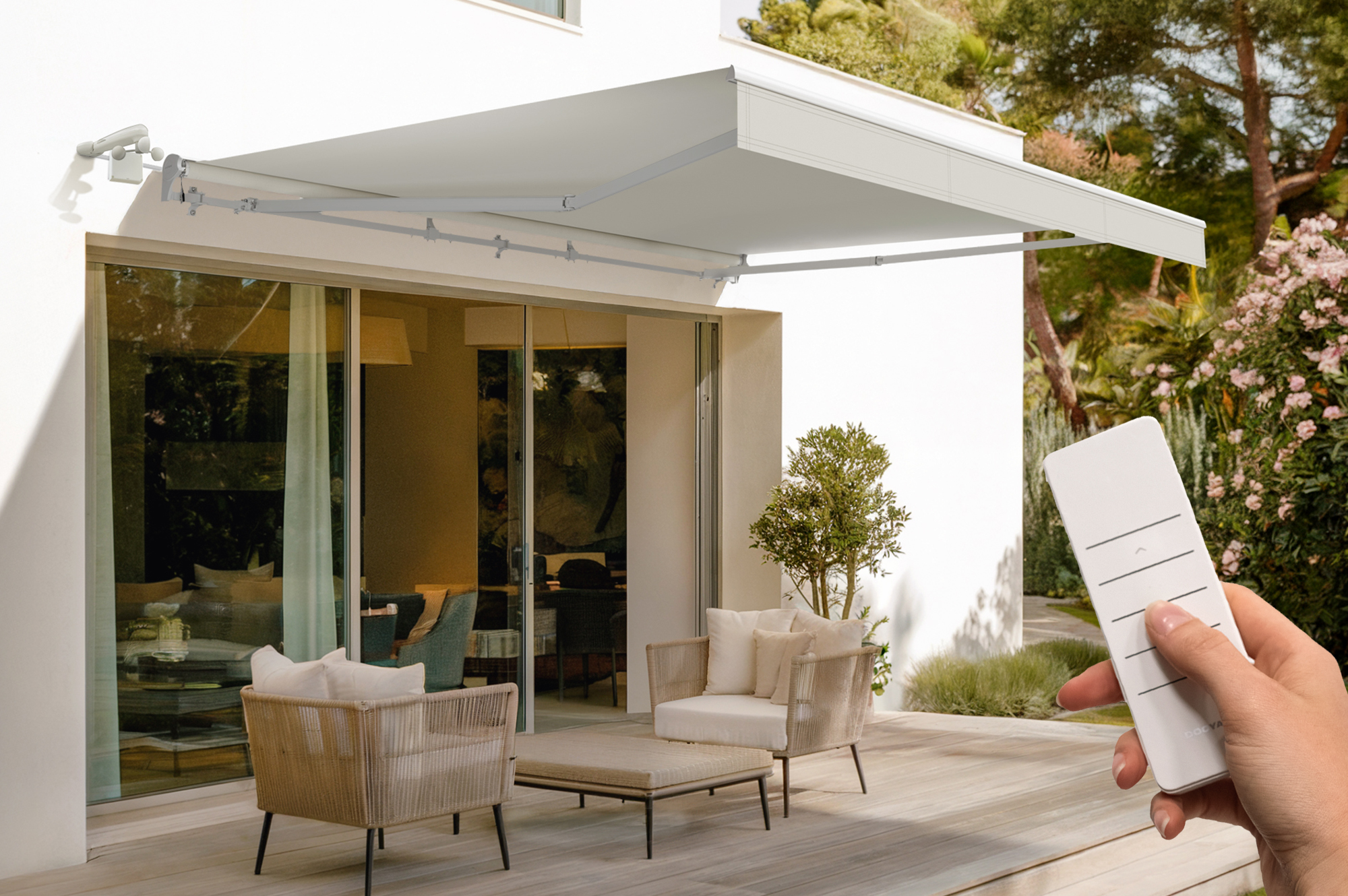 Toldo motorizado semicassette blanco FAZZIO 4m x 3m con tejido beige main_image