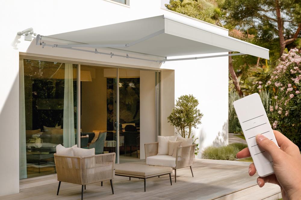 FAZZIO 4m x 3m fehér félkazettás motoros napellenző bézs szövettel