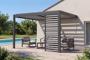 PIANA bioclimatische aanbouwpergola van 3x2 meter in antracietgrijs aluminium met 1 privacyscherm.